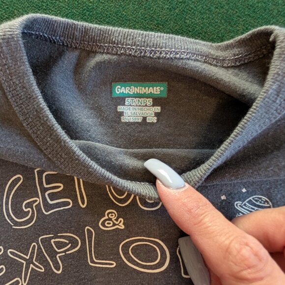 Bundle Boy's Long Sleeve T-shirts 5T 💙 - Picture 5 of 7